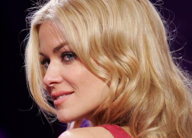 Обои картинки фото девушки, carmen electra, блондинка, лицо