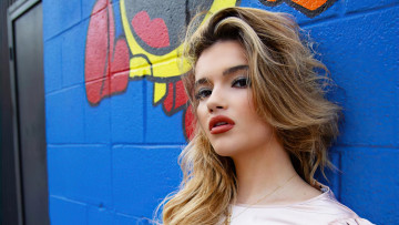 Картинка alexis+jade+barnett девушки -+лица +портреты блондинка лицо стена