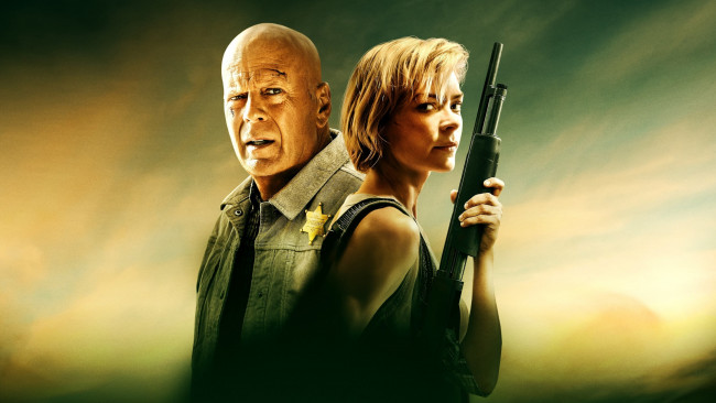 Обои картинки фото out of death ,  2021 , кино фильмы, -unknown , другое, за, гранью, жизни, bruce, willis, криминал, jaime, king, триллер