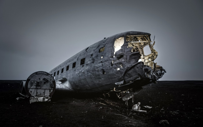 Обои картинки фото авиация, другое, останки