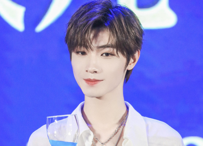 Обои картинки фото мужчины, song ji yang, сун, цзиян, китай, актёр, певец