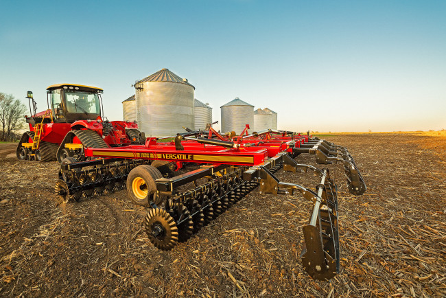 Обои картинки фото техника, тракторы на гусенецах, versatile