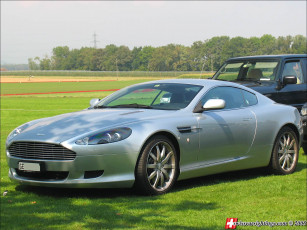 Картинка aston martin db9 автомобили выставки уличные фото