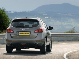 Картинка автомобили nissan datsun