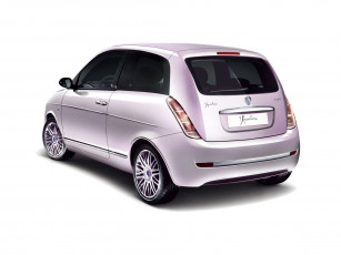 Картинка автомобили lancia