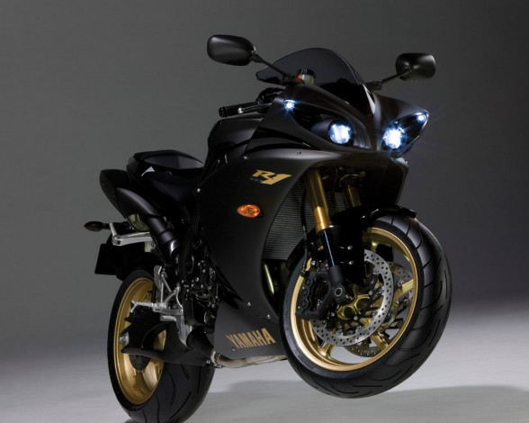 Обои картинки фото мотоциклы, yamaha