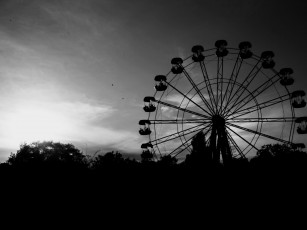 Картинка разное карусели качели аттракционы