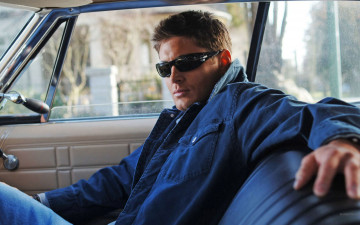 Картинка мужчины jensen ackles