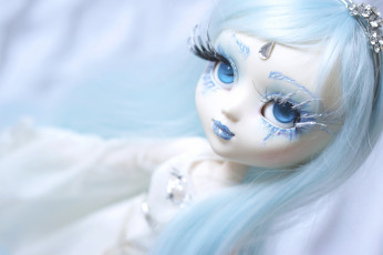 Картинка разное игрушки кукла