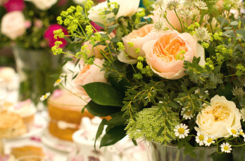 Картинка цветы букеты композиции роза астрантия ромашка