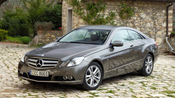 Картинка mercedes coupe автомобили benz mercedes-benz германия подразделение daimler ag двигатели автобусы грузовики легковые