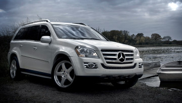 Картинка mercedes gl автомобили benz германия mercedes-benz двигатели легковые грузовики автобусы подразделение daimler ag