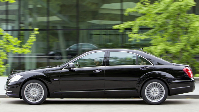 Обои картинки фото mercedes, автомобили, benz, двигатели, автобусы, грузовики, легковые, подразделение, daimler, ag, германия, mercedes-benz