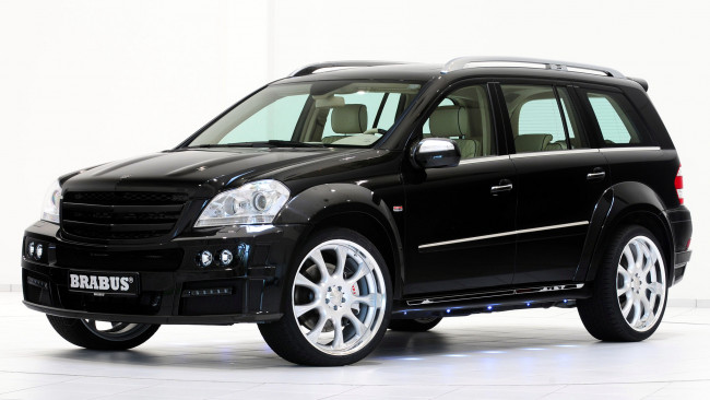 Обои картинки фото mercedes, gl, автомобили, brabus, подразделение, daimler, ag, легковые, германия, грузовики, автобусы, двигатели, mercedes-benz