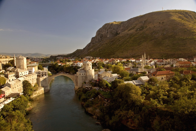 Обои картинки фото города, мостар, босния, герцеговина, вода, мост, дома
