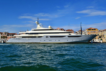 Картинка корабли Яхты венеция яхта причал