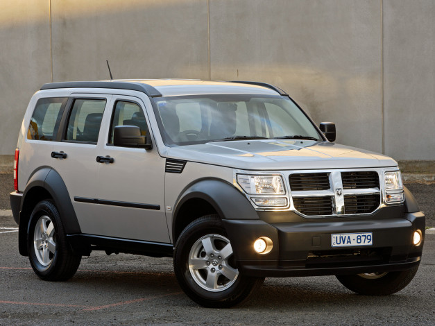 Обои картинки фото автомобили, dodge, светлый, pm, eu-spec, caliber, srt4