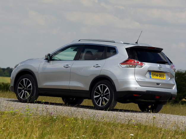 Обои картинки фото автомобили, nissan, datsun, светлый, 2014г, t32, uk-spec, x-trail