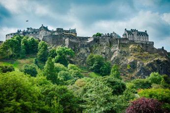 Картинка города -+дворцы +замки +крепости крепость лес холм