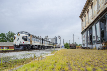 Картинка техника поезда железная дорога рельсы локомотив состав