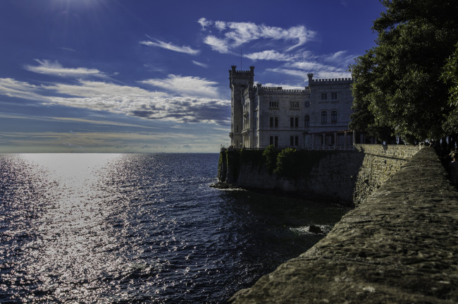 Обои картинки фото города, - дворцы,  замки,  крепости, двоорец, море, набережная