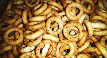 Картинка еда пирожные +кексы +печенье бублики