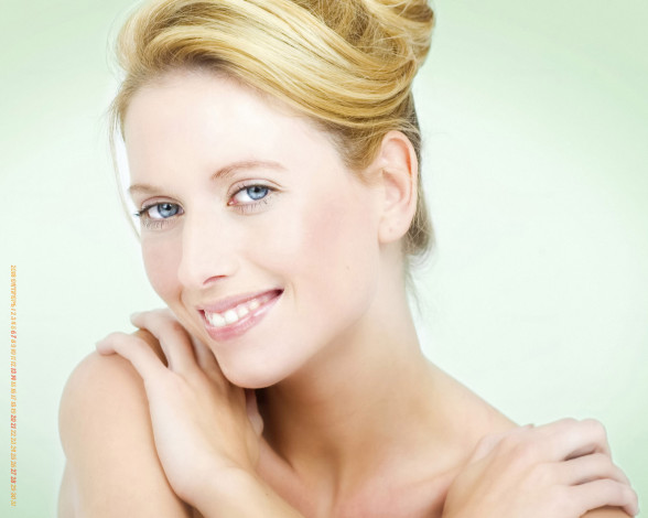 Обои картинки фото календари, девушки, лицо, взгляд, женщина, улыбка