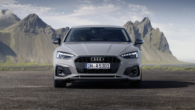 Обои картинки фото audi a5 sportback 40 tfsi s line 2019, автомобили, audi, вид, спереди, ауди, спортбэк, горы