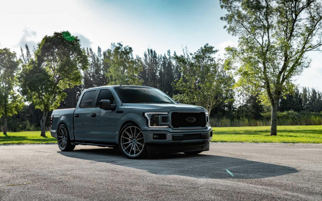 Обои картинки фото 2019 vossen wheels ford f-150 supercrew, автомобили, ford, 2019, f150, vossen, wheels, американские, hf6-1, внедорожники, года, supercrew, тюнинг