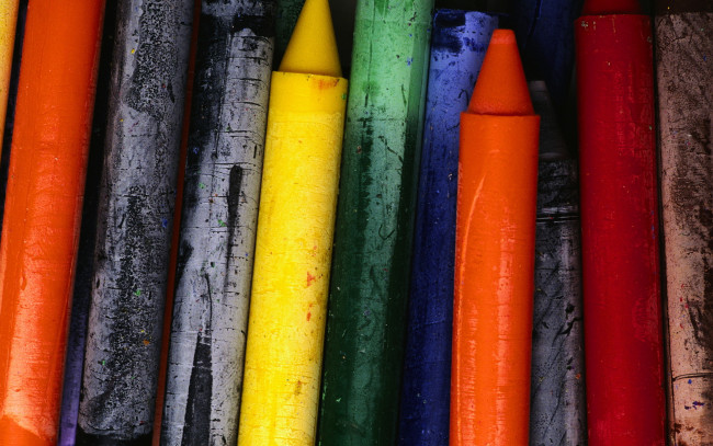 Обои картинки фото разное, канцелярия,  книги, мелки, цвета