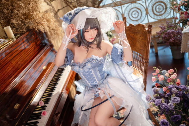 Обои картинки фото cosplay, девушки, - креатив,  косплей, девушка, женщина, разноцветная, сексуальная, модель, звезда, позирует, разная, обувь, верхняя, стильная, одежда, нижнее, эротическое, бельё, трусы, лифчик, аксессуары, макияж, колготки, чулки, и, множество, элементов, на, фотографии