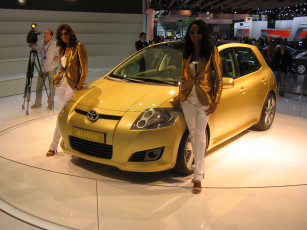 Картинка toyota auris автомобили