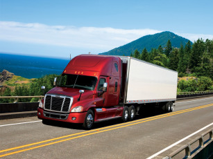 Картинка автомобили freightliner