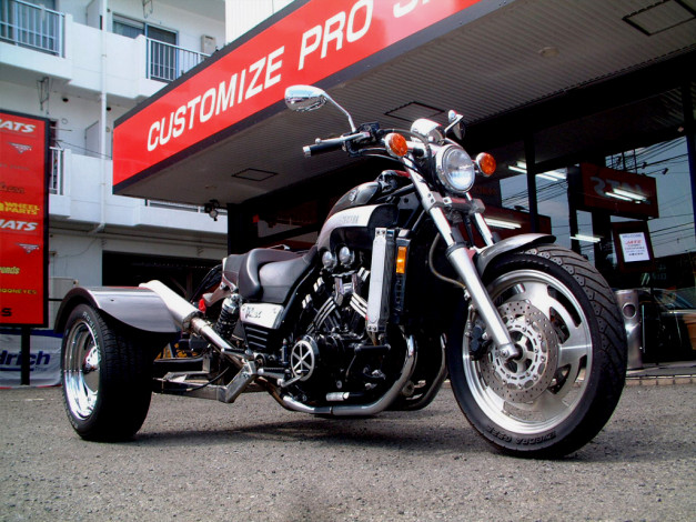 Обои картинки фото мотоциклы, трёхколёсные