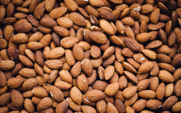 Картинка еда орехи +каштаны +какао-бобы миндаль