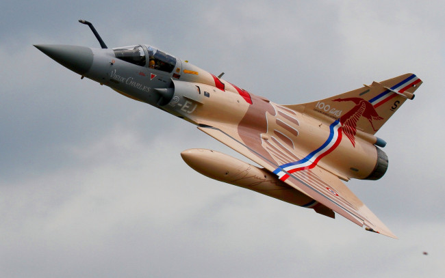 Обои картинки фото авиация, боевые самолёты, полет, dassault, mirage, истребитель, кабина