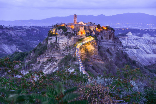 Обои картинки фото civita di bagnoregio, города, - пейзажи, поселок, горы