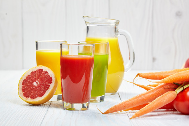 Обои картинки фото еда, напитки,  сок, сок, напиток, фрукты, овощи, цитрус, морковь