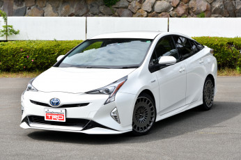 Картинка автомобили toyota