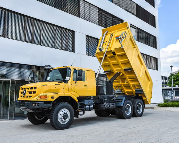 Обои картинки фото автомобили, mercedes trucks, mercedes