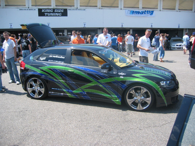 Обои картинки фото автомобили, выставки, уличные, фото