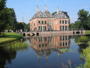 Картинка города дворцы замки крепости