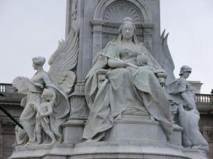 Картинка разное рельефы статуи музейные экспонаты