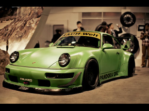 Картинка автомобили выставки уличные фото porsche