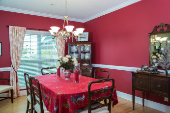 Картинка интерьер столовая цветы стол