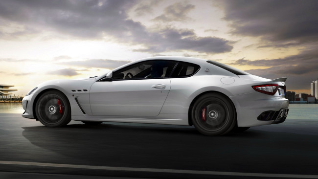 Обои картинки фото maserati, granturismo, автомобили, бизнес-класс, спортивные, италия, s, p, a, эксклюзивные