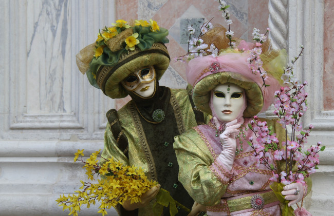 Обои картинки фото разное, маски, карнавальные, костюмы, карнавал, венеция