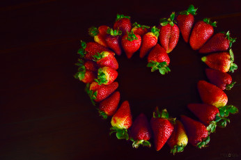 Картинка еда клубника +земляника ягоды