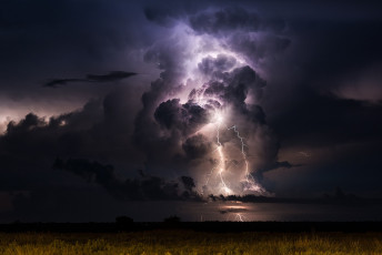 Картинка природа молния +гроза простор