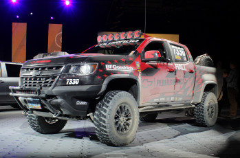 Картинка chevrolet+colorado+zr2+2017 автомобили выставки+и+уличные+фото zr2 2017 chevrolet colorado